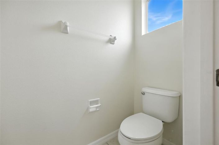 Image No.30-4 Bed House for sale