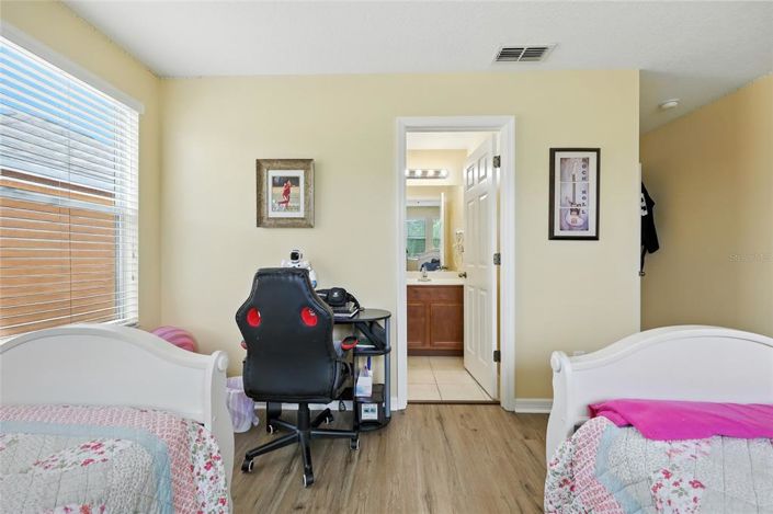 Image No.31-4 Bed House for sale