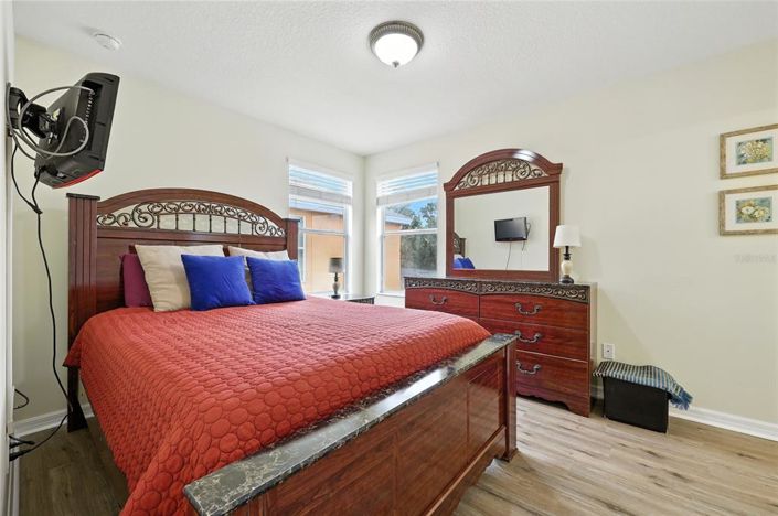 Image No.35-4 Bed House for sale