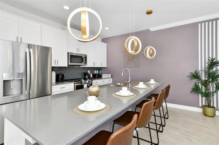 Image No.14-4 Bed Townhouse for sale