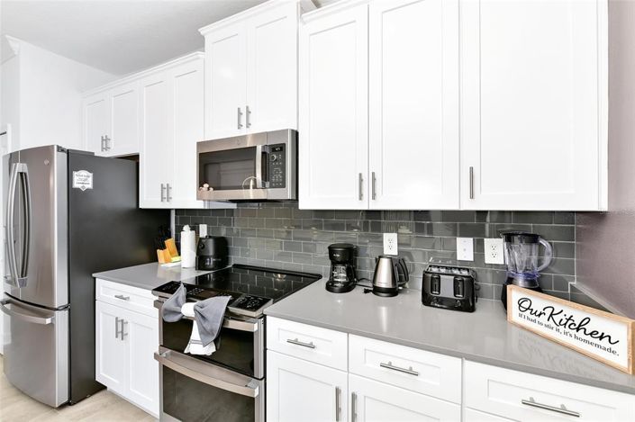 Image No.16-4 Bed Townhouse for sale