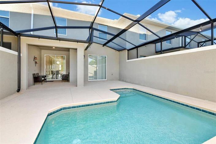 Image No.38-4 Bed Townhouse for sale