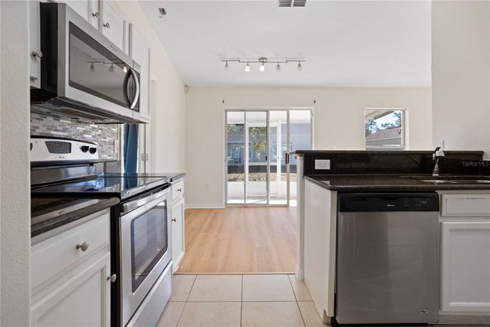 Image No.13-3 Bed House for sale