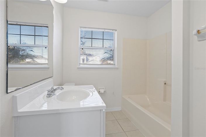 Image No.20-3 Bed House for sale