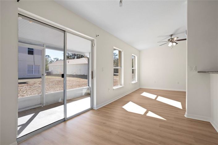 Image No.8-3 Bed House for sale