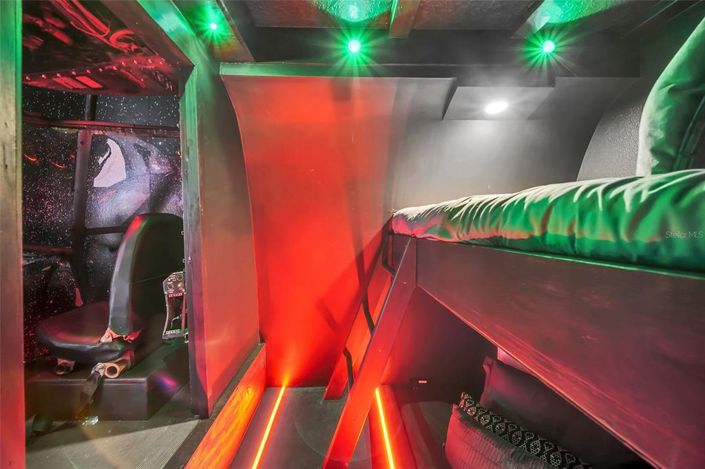 Image No.9-Maison de 10 chambres à vendre à Saint John