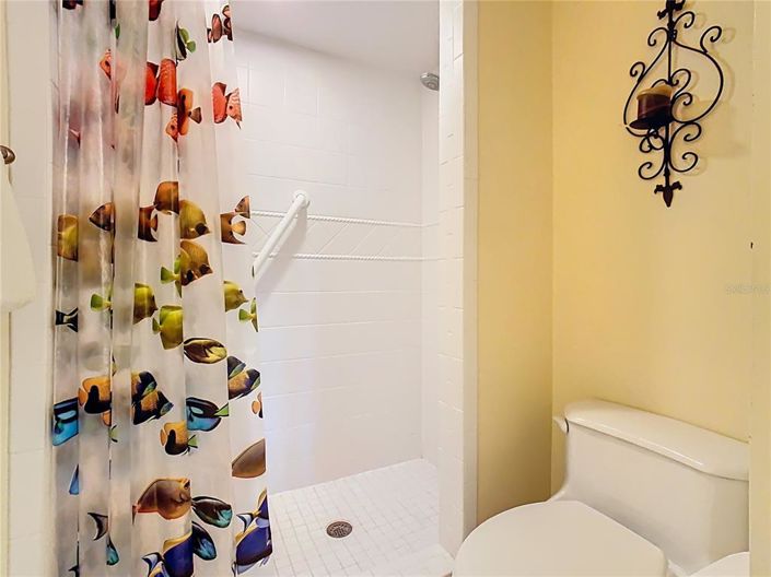 Image No.26-2 Bed Apartment for sale