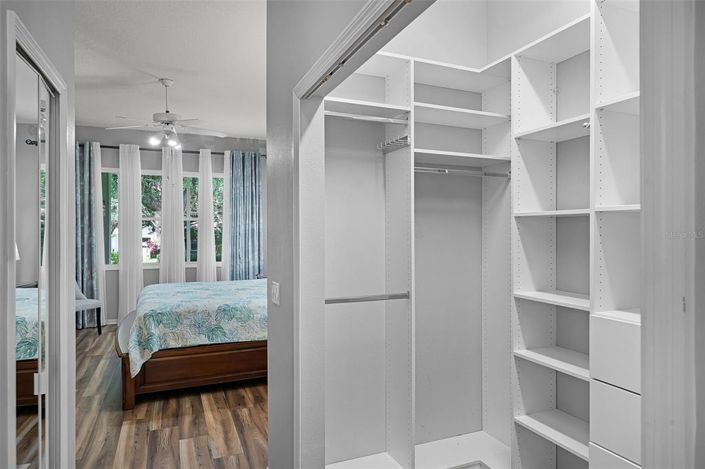 Image No.14-3 Bed House for sale