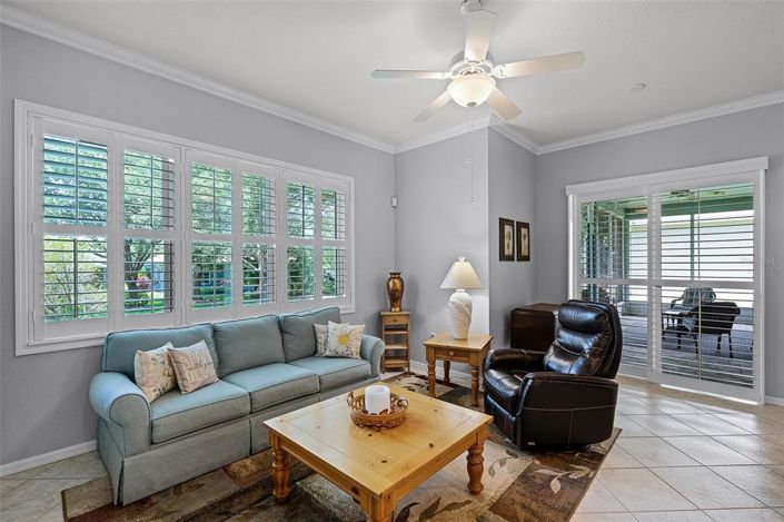 Image No.9-3 Bed House for sale