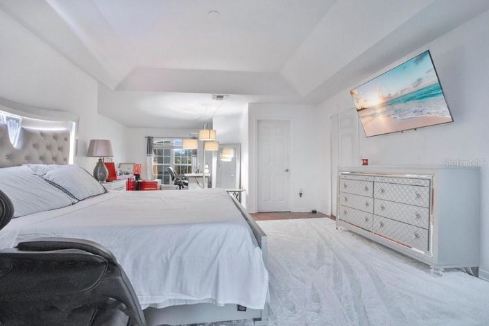 Image No.25-5 Bed House for sale