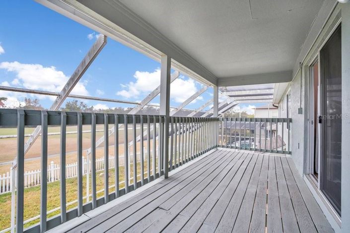 Image No.37-5 Bed House for sale