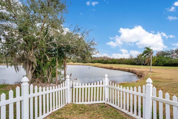 Image No.45-5 Bed House for sale