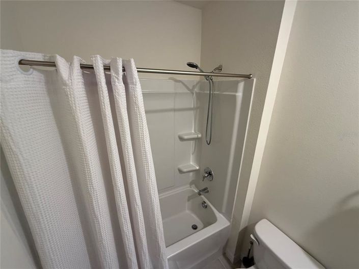 Image No.10-3 Bed House for sale