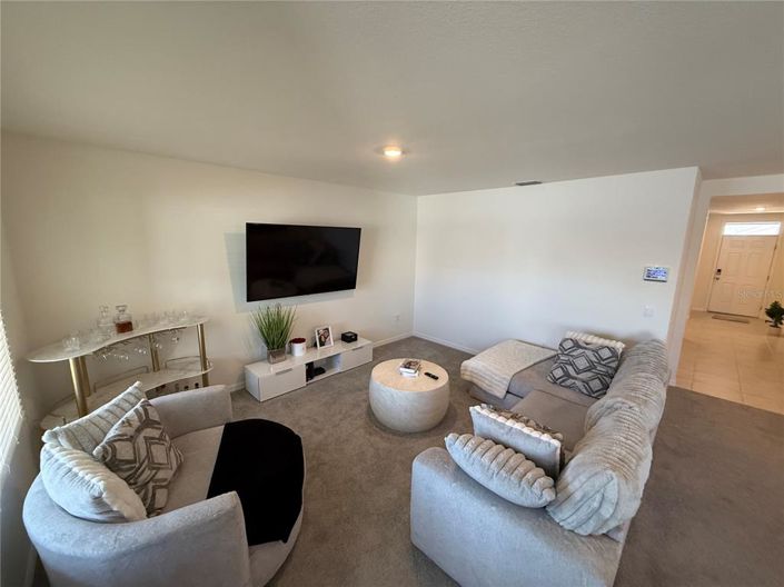 Image No.14-3 Bed House for sale