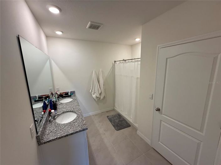 Image No.29-3 Bed House for sale