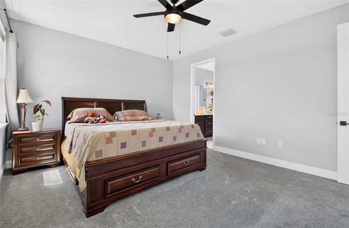 Image No.20-4 Bed House for sale