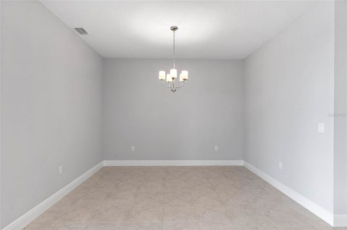 Image No.6-Maison de 4 chambres à vendre à Saint John