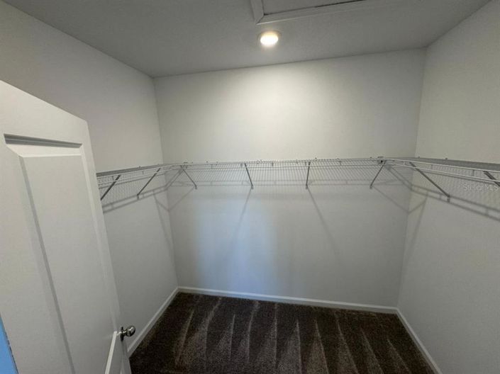 Image No.27-3 Bed Townhouse for sale