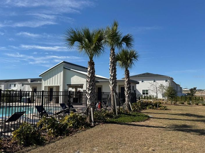 Image No.36-3 Bed Townhouse for sale