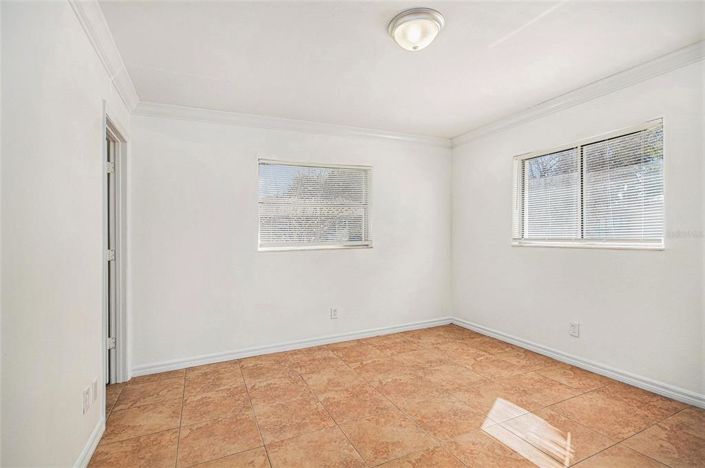 Image No.12-Maison de 4 chambres à vendre à Saint John