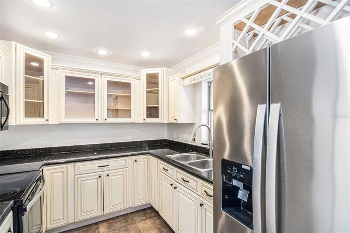 Image No.9-Maison de 4 chambres à vendre à Saint John