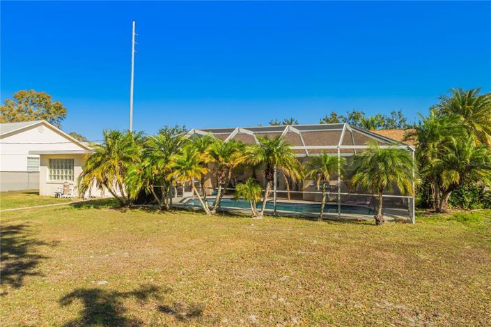 Image No.13-3 Bed House for sale