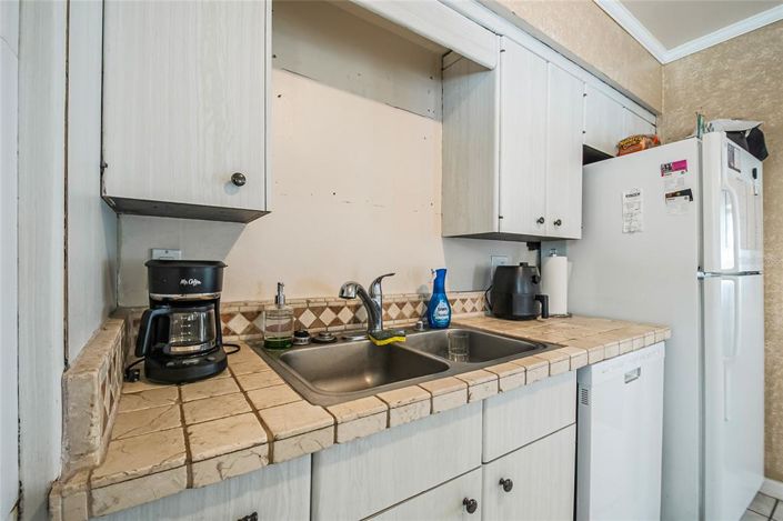 Image No.25-3 Bed House for sale