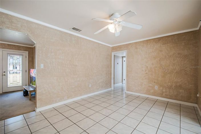 Image No.31-3 Bed House for sale