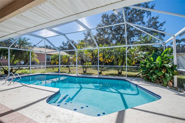 Image No.49-3 Bed House for sale