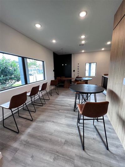 Image No.26-3 Bed Townhouse for sale