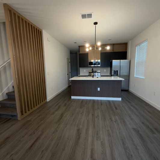 Image No.4-3 Bed Townhouse for sale