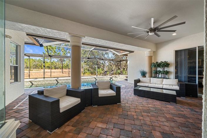 Image No.7-Maison de 4 chambres à vendre à Saint John