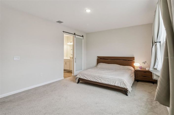 Image No.16-4 Bed House for sale