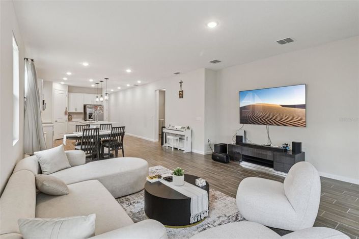 Image No.5-4 Bed House for sale