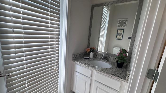 Image No.19-4 Bed House for sale