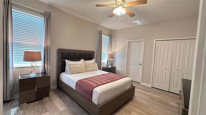 Image No.24-4 Bed House for sale