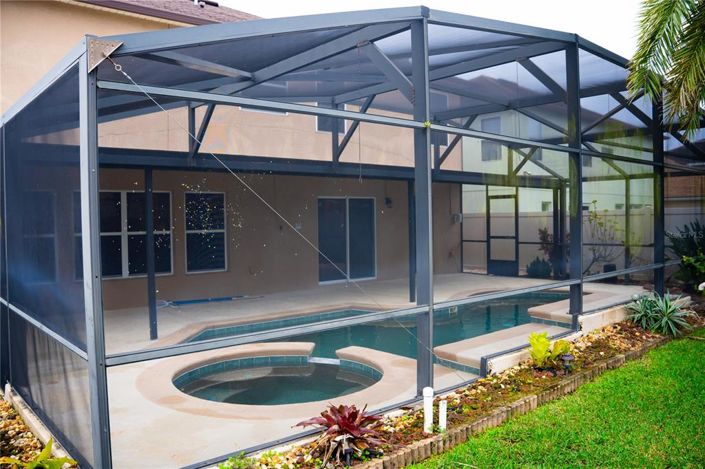 Image No.8-3 Bed House for sale