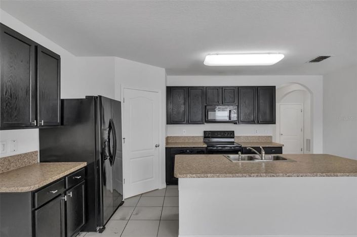 Image No.6-Maison de 4 chambres à vendre à Saint John