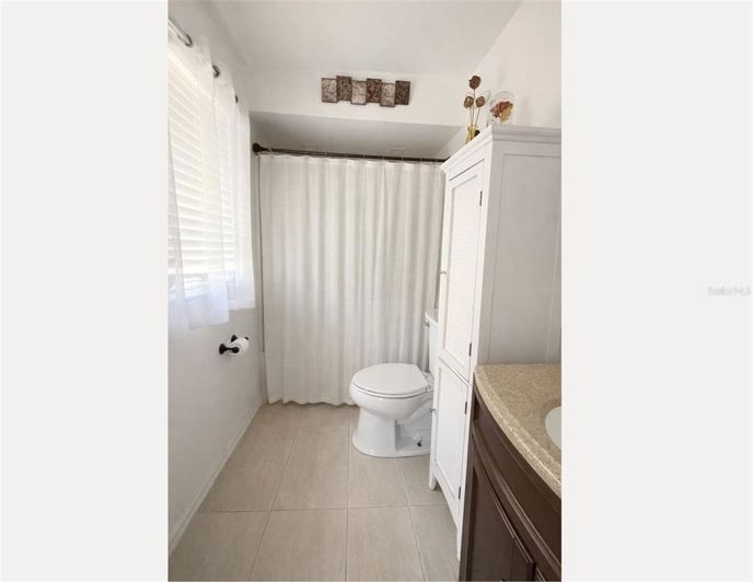 Image No.12-3 Bed House for sale