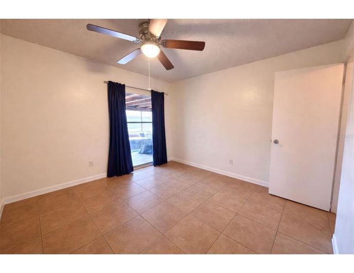 Image No.27-3 Bed House for sale