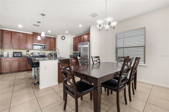 Image No.11-4 Bed House for sale