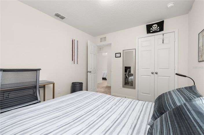 Image No.19-4 Bed House for sale