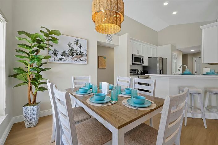 Image No.12-4 Bed House for sale