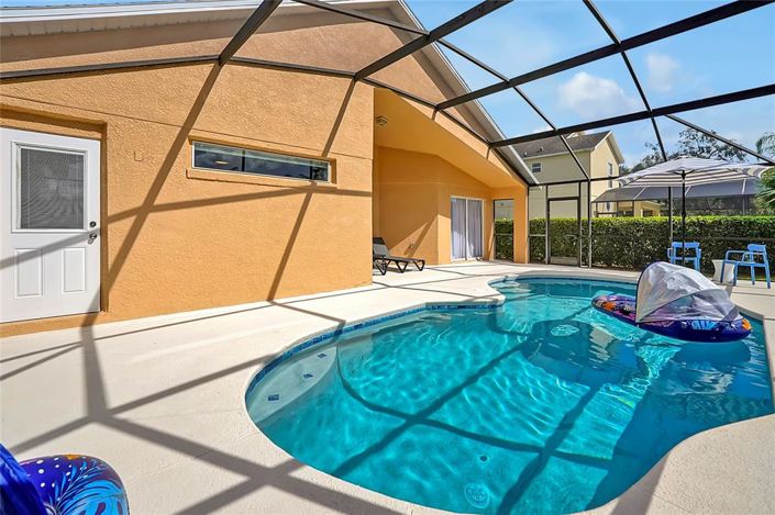 Image No.15-4 Bed House for sale