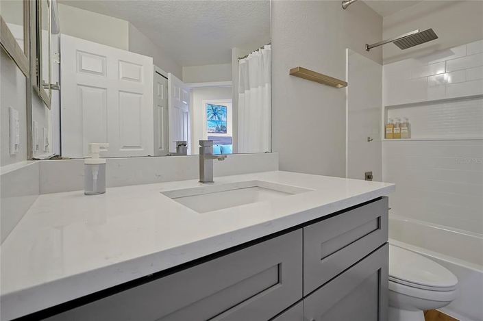 Image No.33-4 Bed House for sale