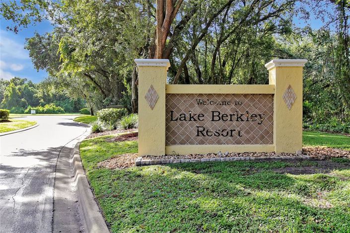 Image No.41-4 Bed House for sale