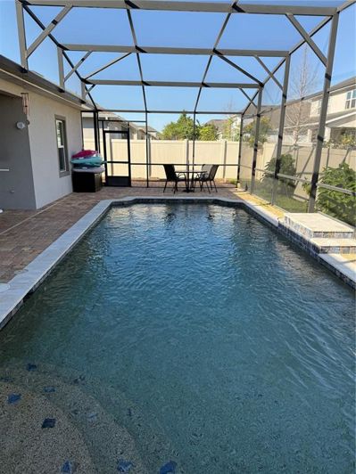 Image No.40-4 Bed House for sale