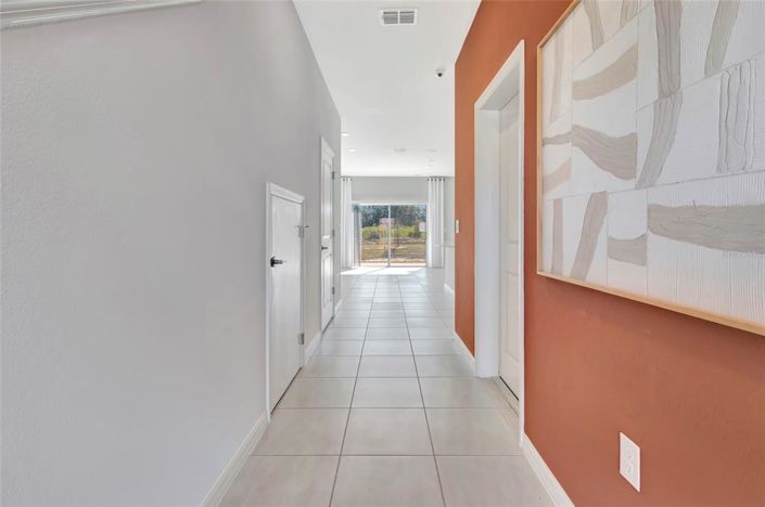 Image No.3-3 Bed Townhouse for sale