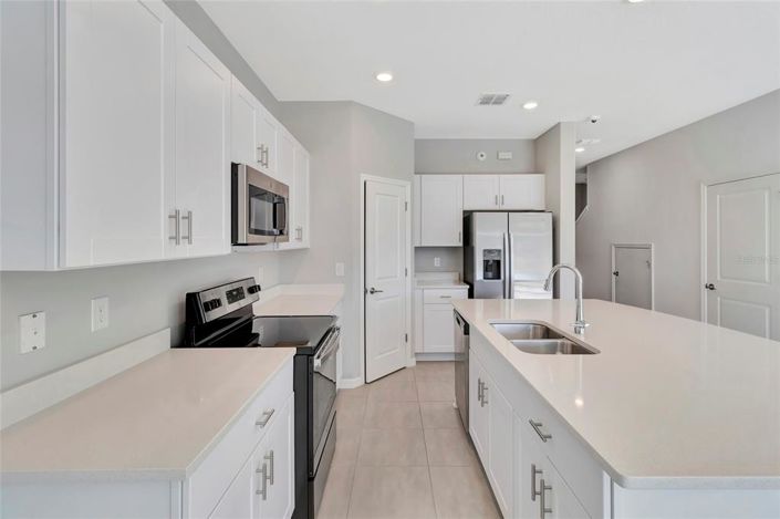 Image No.7-3 Bed Townhouse for sale