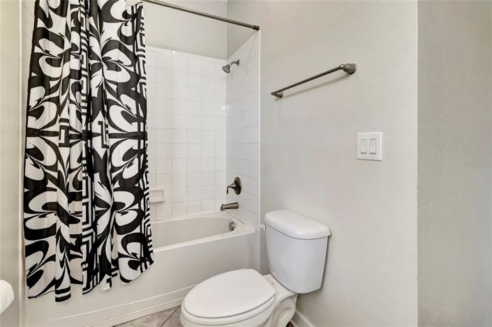 Image No.15-4 Bed House for sale